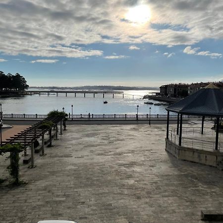 Apartamento Plaza Del Parque Villanueva De Arosa Buitenkant foto