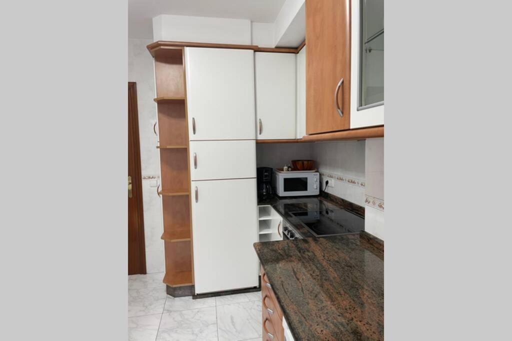 Apartamento Plaza Del Parque Villanueva De Arosa Buitenkant foto