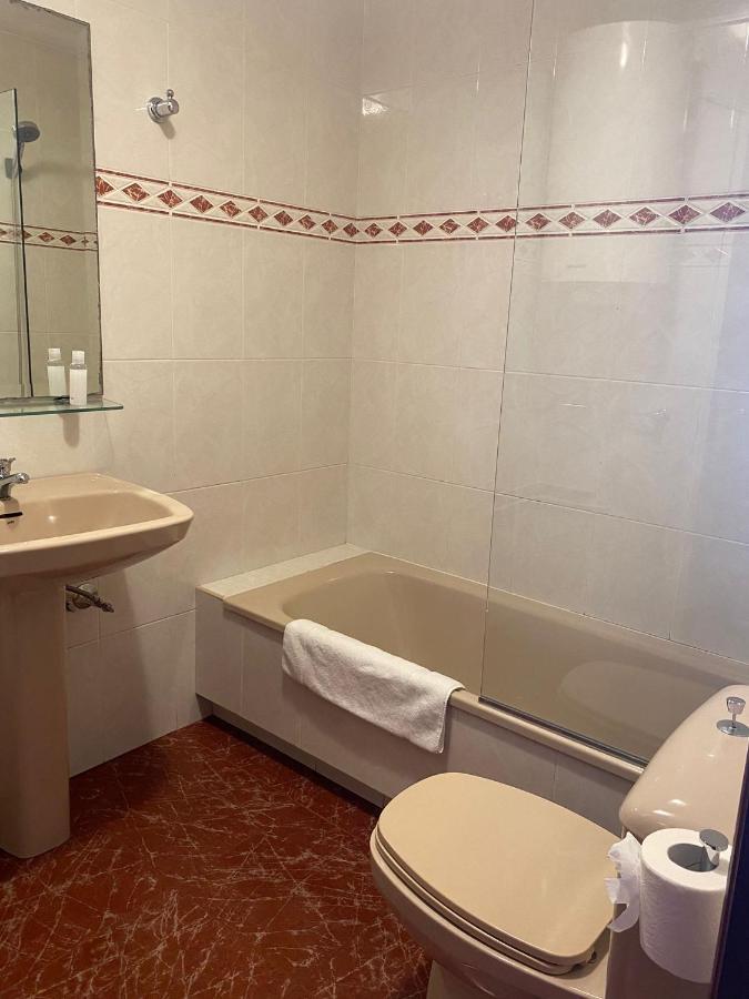 Apartamento Plaza Del Parque Villanueva De Arosa Buitenkant foto